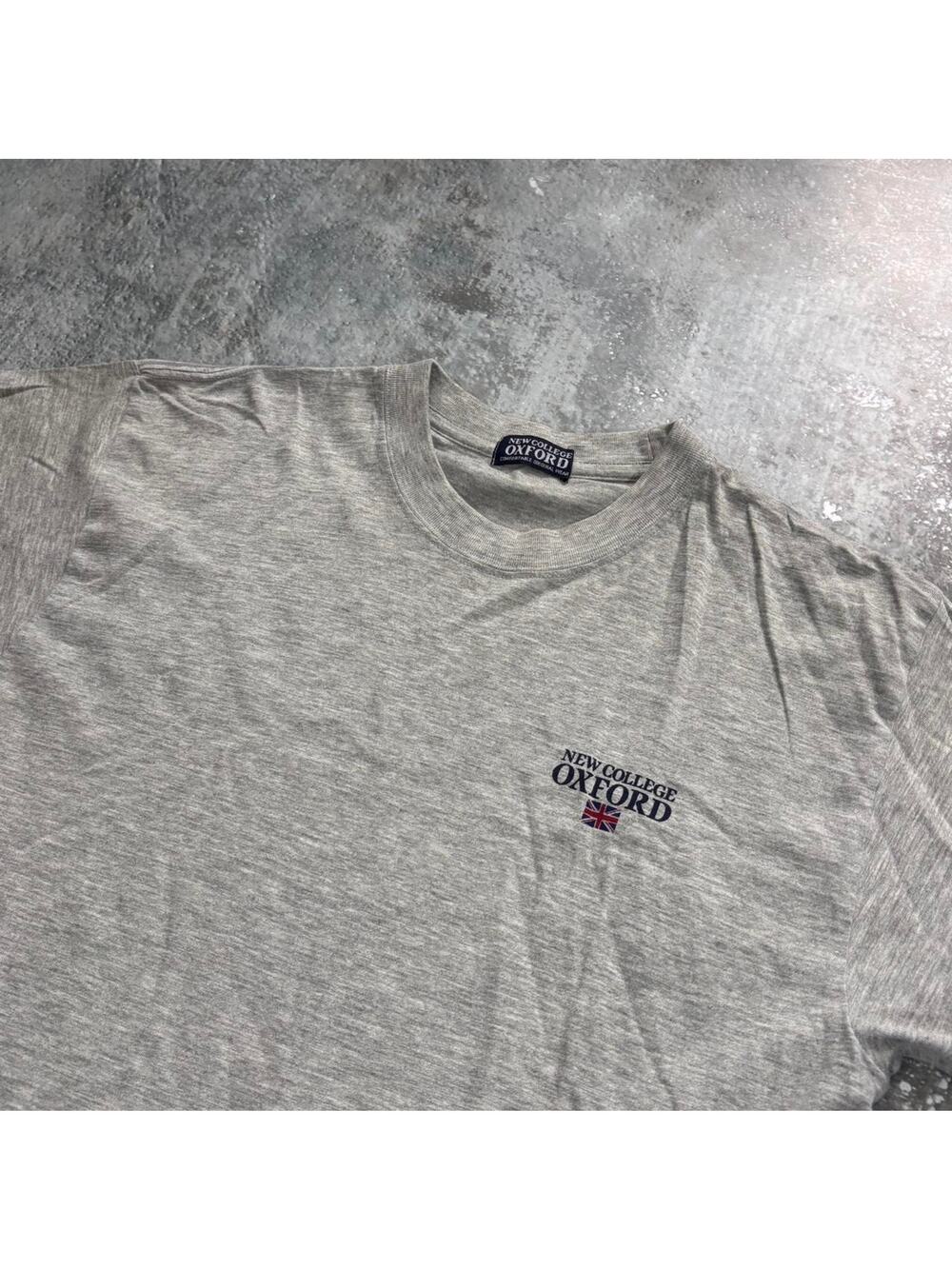 Vintage Grey Oxford College T Shirt. New College Oxford UK